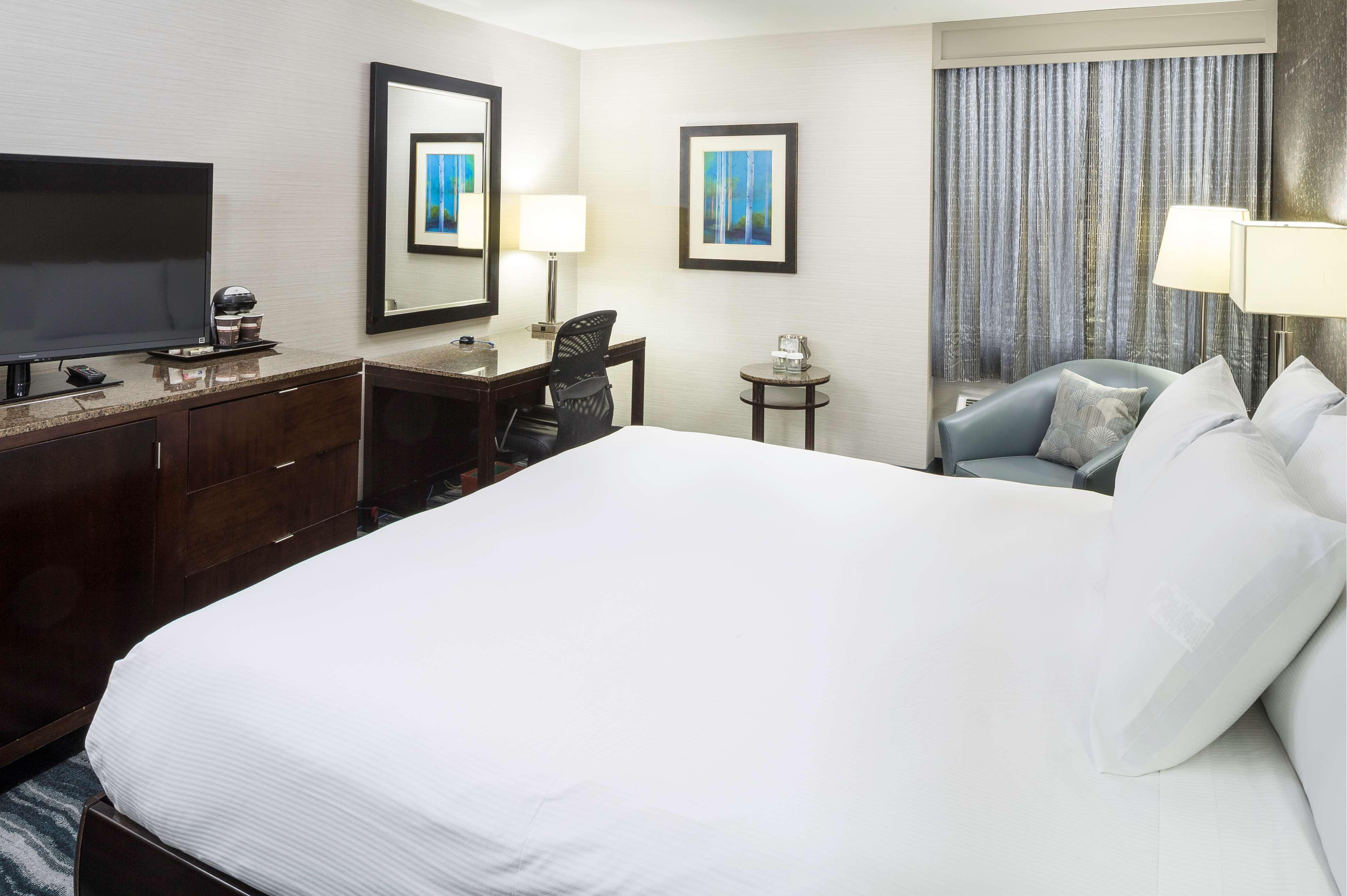 Doubletree By Hilton Hotel Wilmington Exterior foto