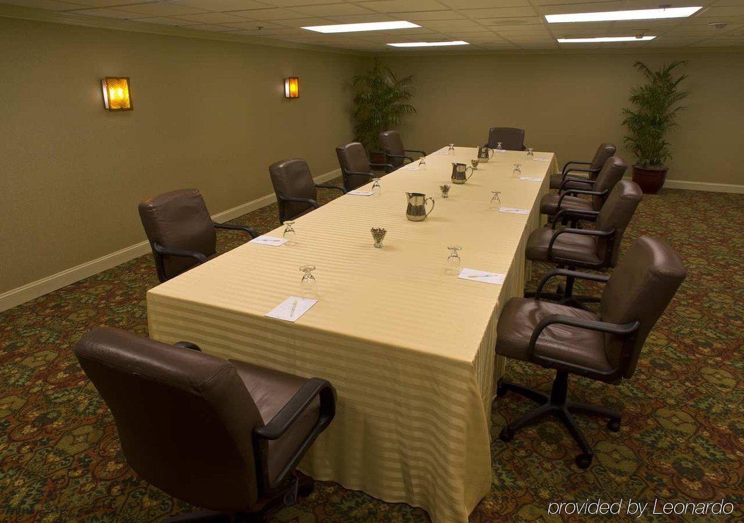 Doubletree By Hilton Hotel Wilmington Einrichtungen foto